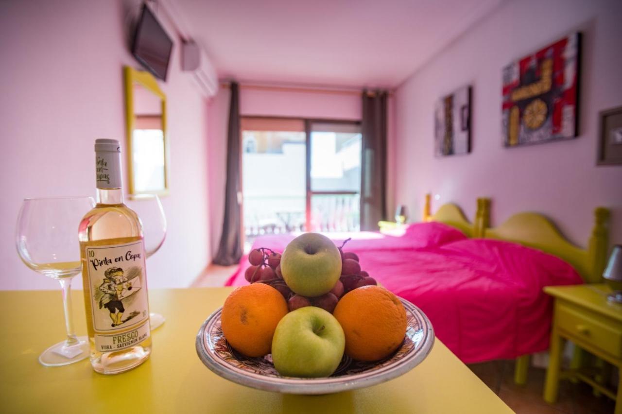 Apartamentos Carihuela Torremolinos Eksteriør billede